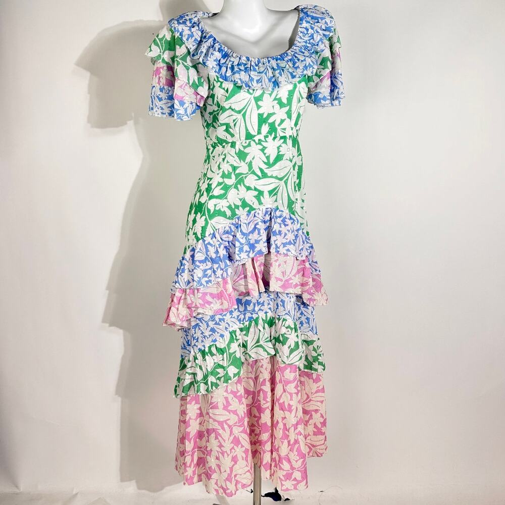 Blogger Fav Rixo Benita Printed Dress worn by Ana Cruz Kayne in Barbie - Picture 6 of 13